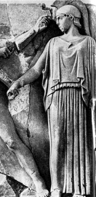 61. Афина. Деталь метопы из храма Зевса а Олимпии. Перед 460 г. до н.э. 